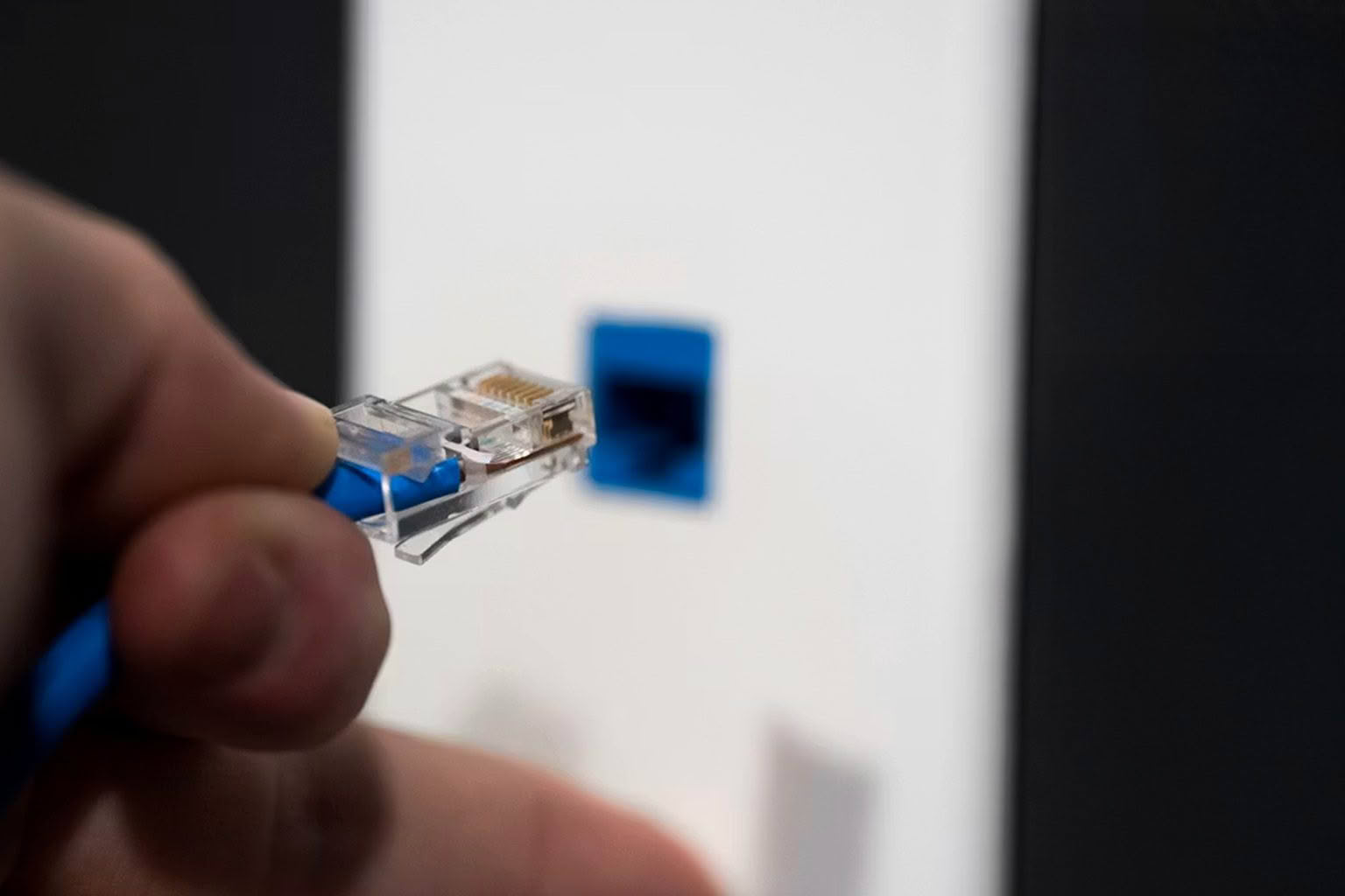 Ethernet-port-Installation